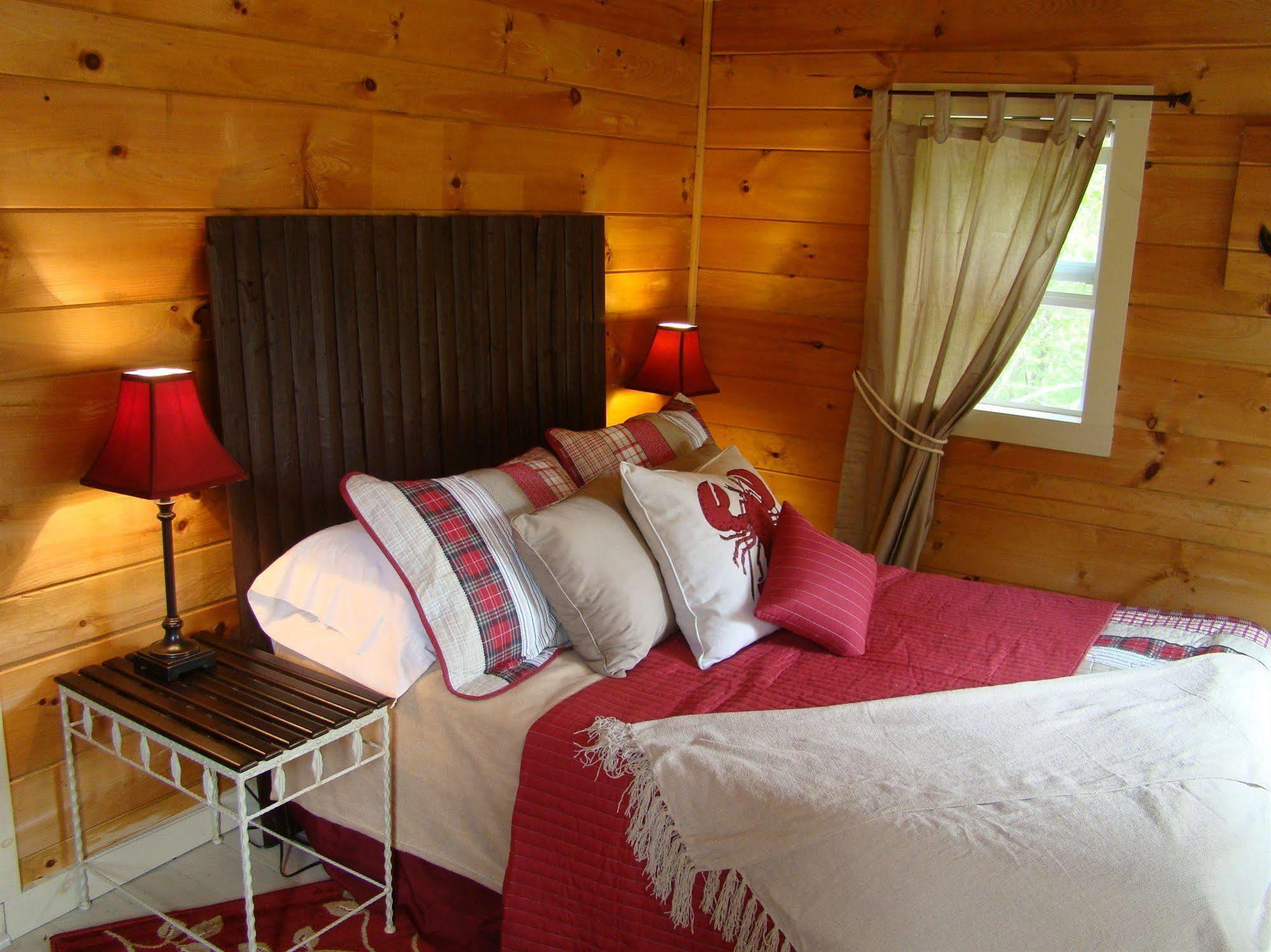 Bay Leaf Cottages & Bistro Лінколнвіль Номер фото